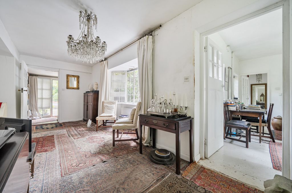 Property photo 3 of 14 1344064-7-68Adc90...