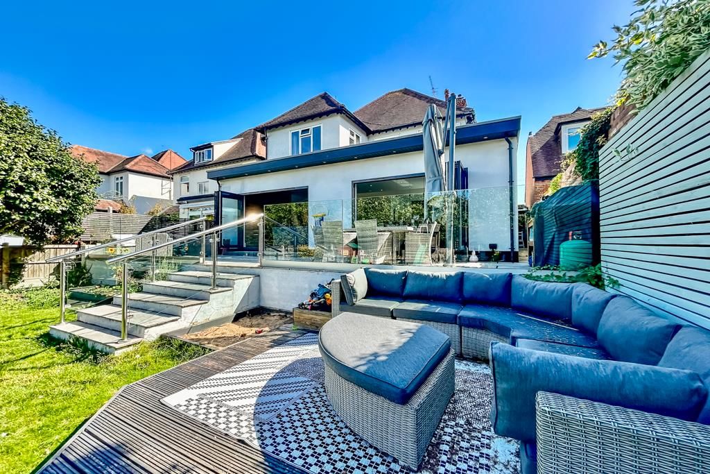 Property photo 1 of 41 Garden