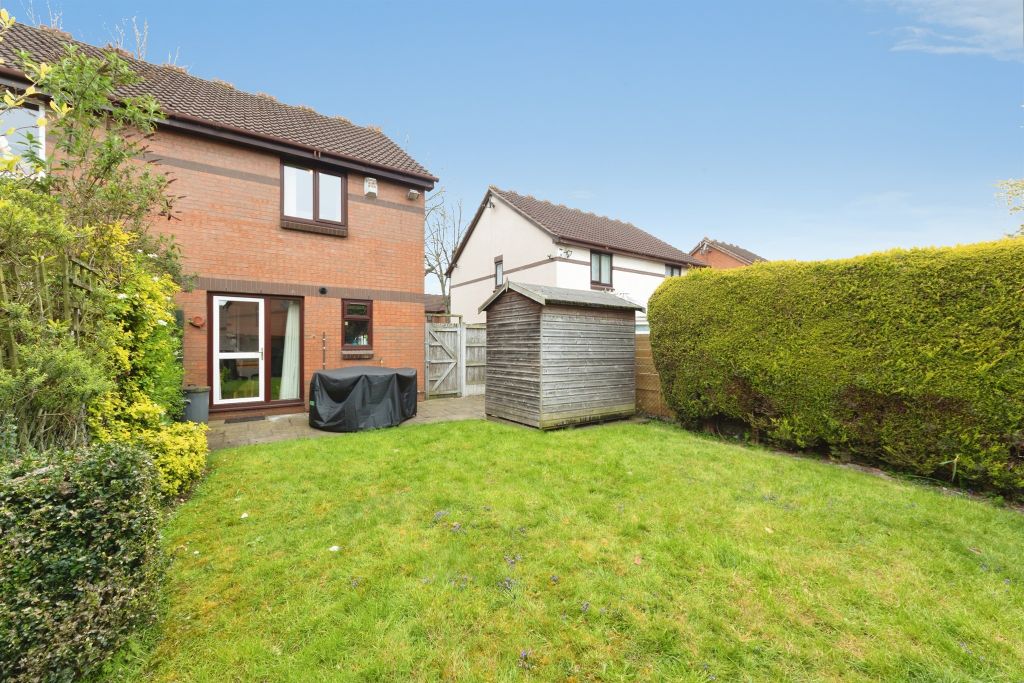 Property photo 2 of 17