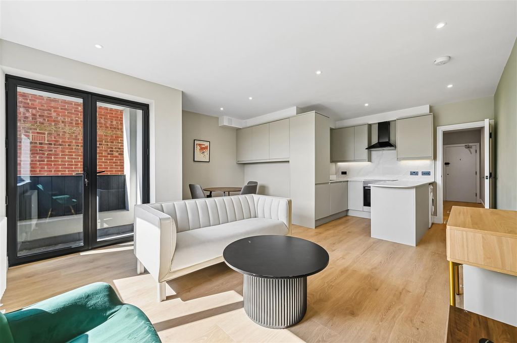 Property photo 1 of 10 Open Plan.Jpg