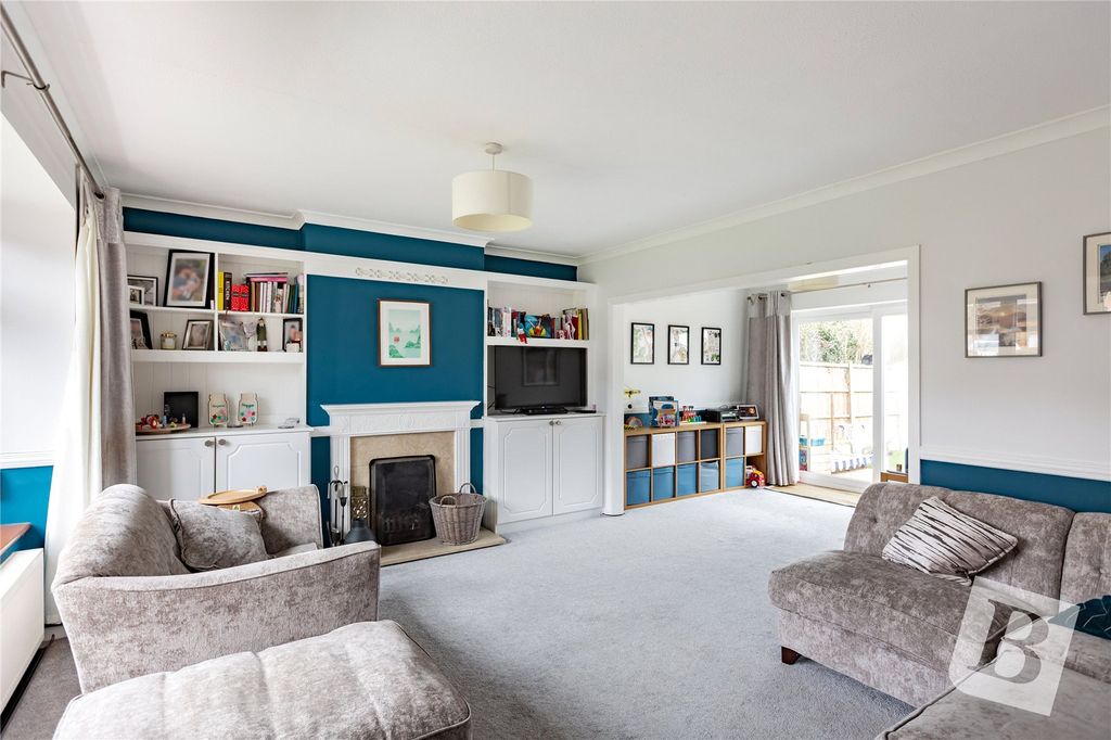 Property photo 3 of 16 Picture No. 01