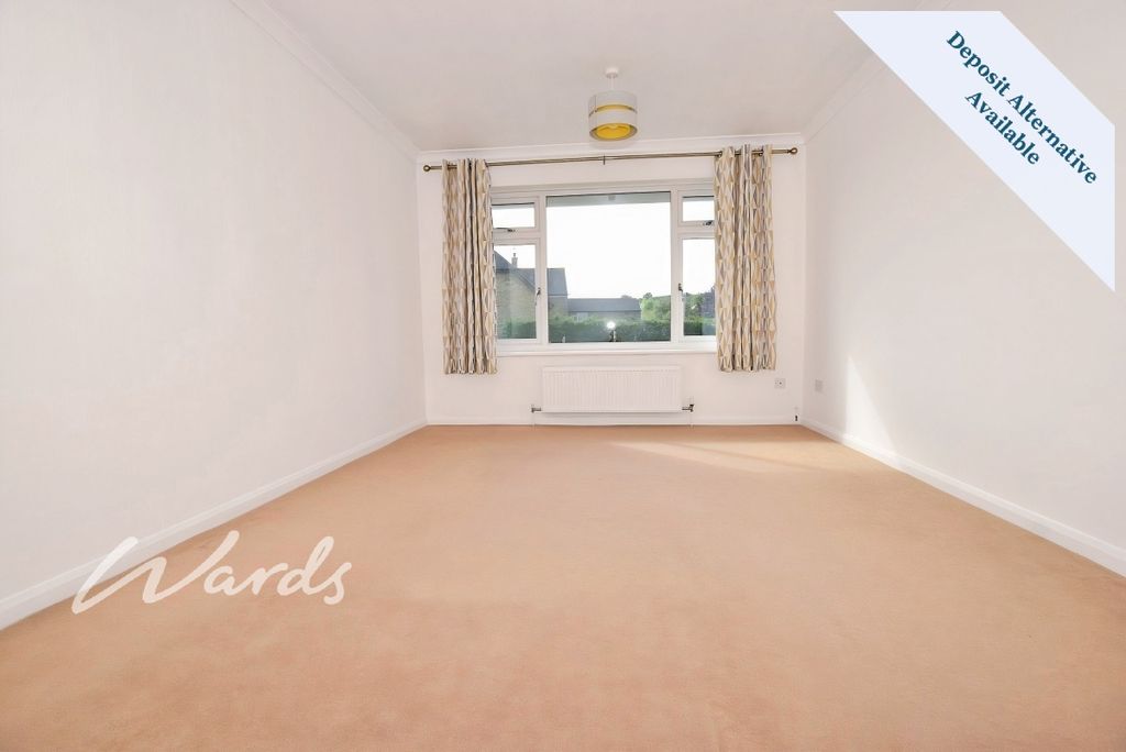 Property photo 3 of 7 Ec68d9Cf-Living 2...