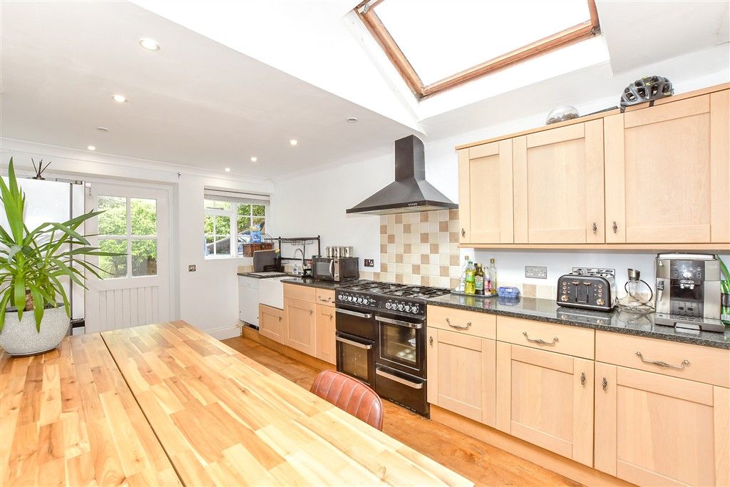 Property photo 3 of 12 Kitchen/Diner