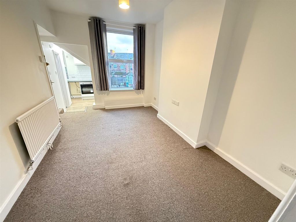 Property photo 2 of 6 2.Jpg