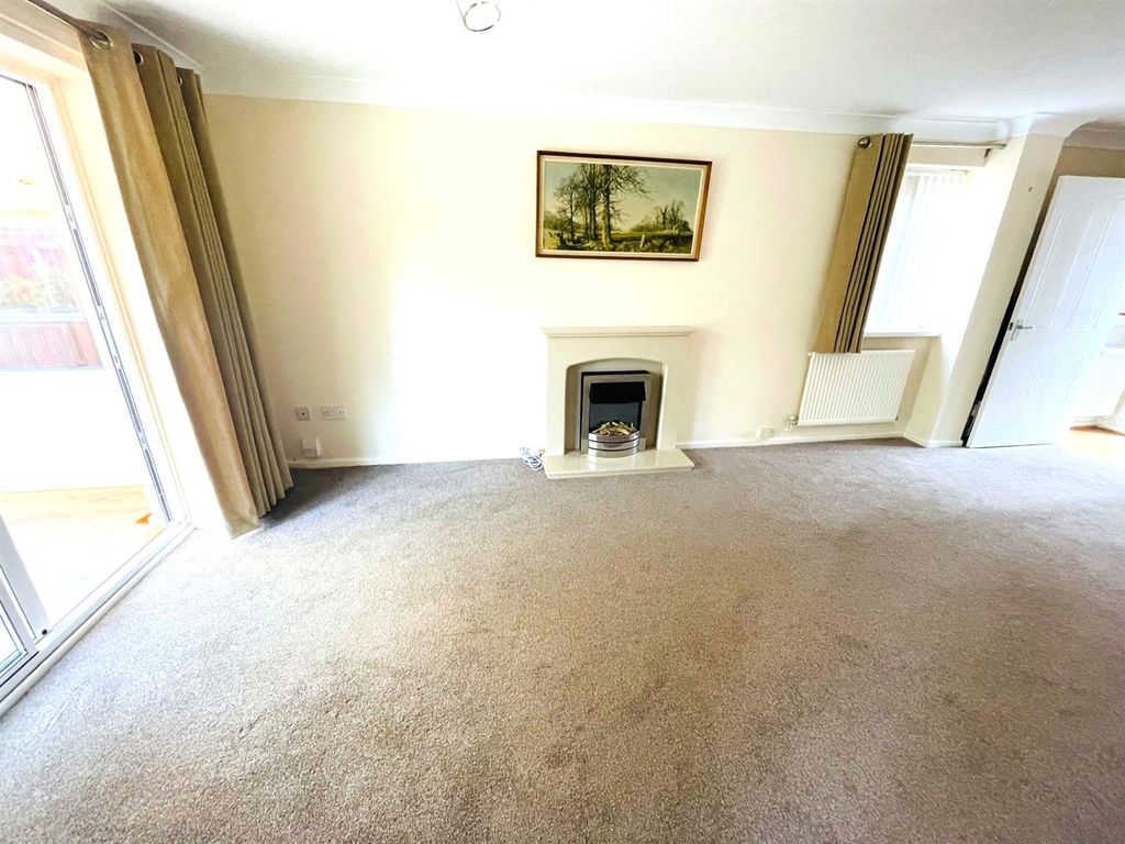 Property photo 3 of 22