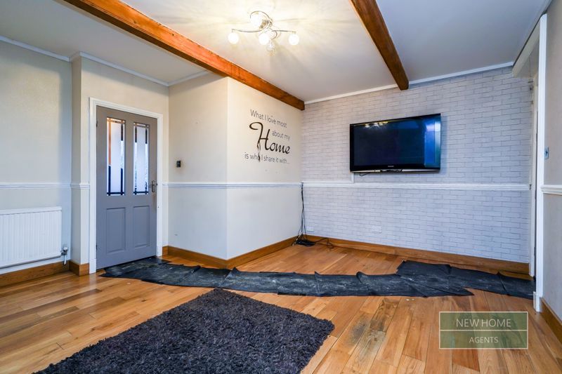 Property photo 3 of 29 Photo 31