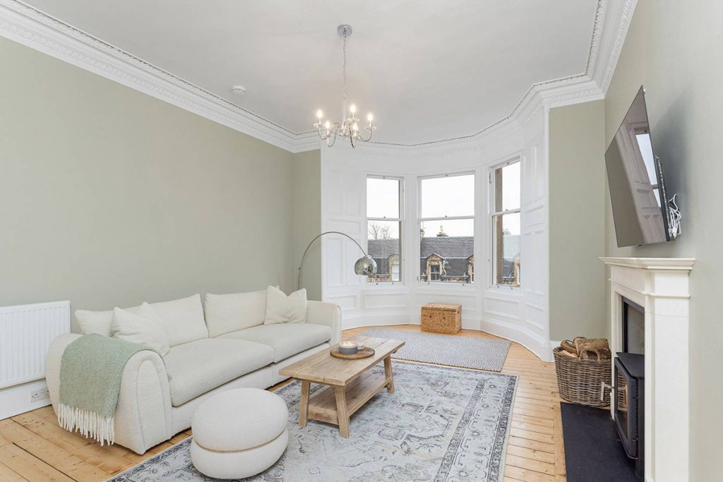 Property photo 3 of 26