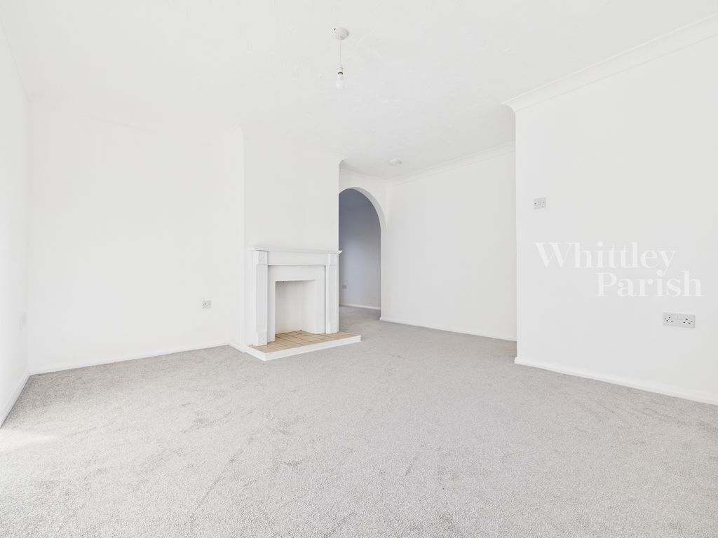 Property photo 3 of 21 Cam04332G0-Pr0587-Still019