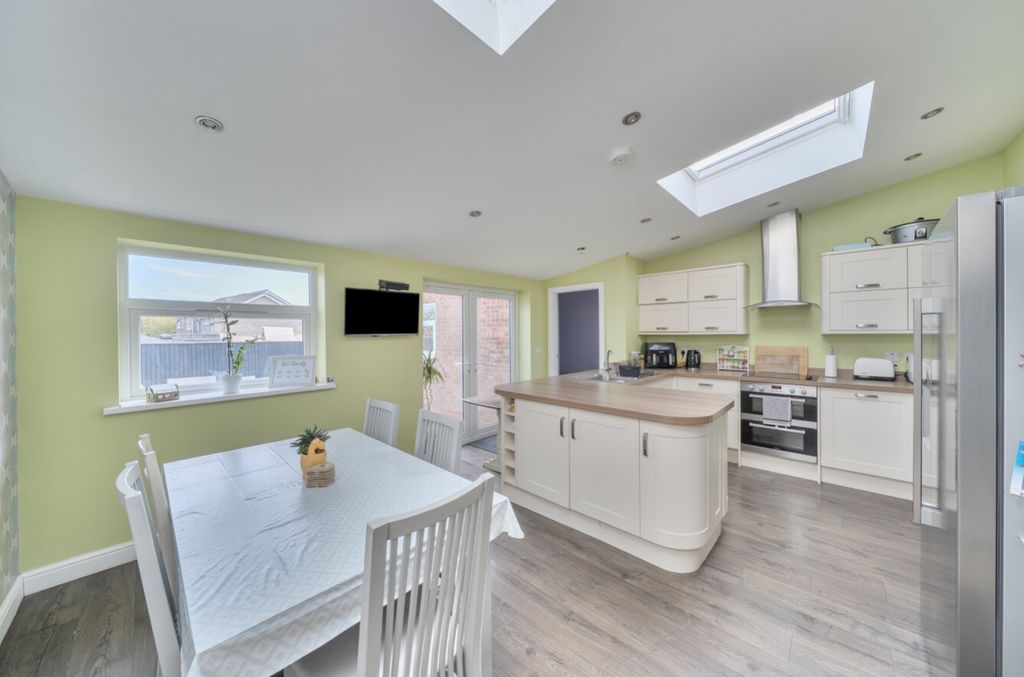 Property photo 2 of 22 1449119-13-69Eb534c07Ec8