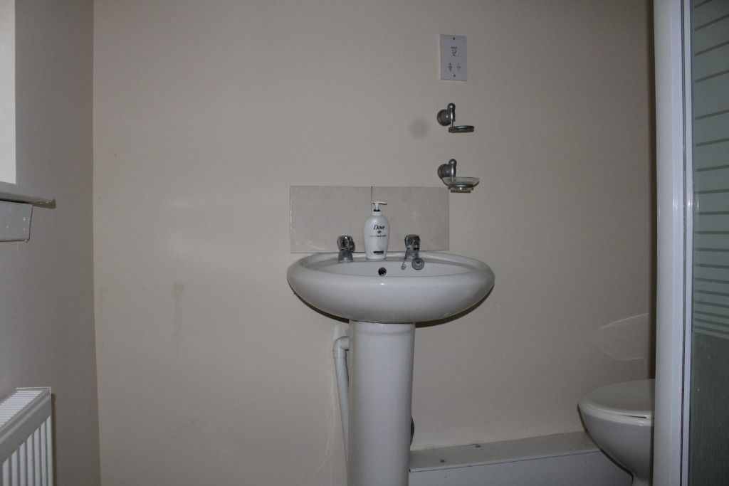 Property photo 2 of 9 Photo 2