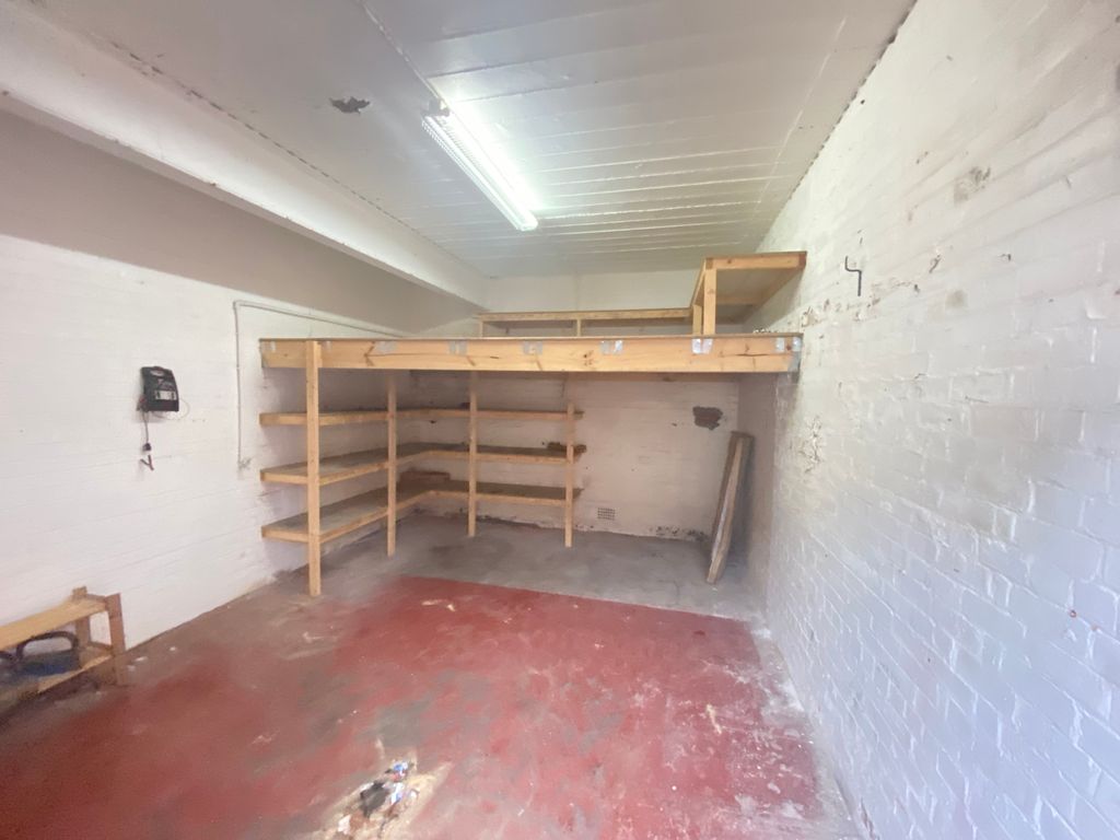 Property photo 3 of 3