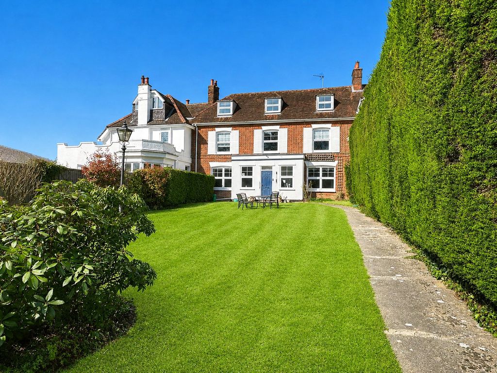 Property photo 1 of 31 Picture No. 40