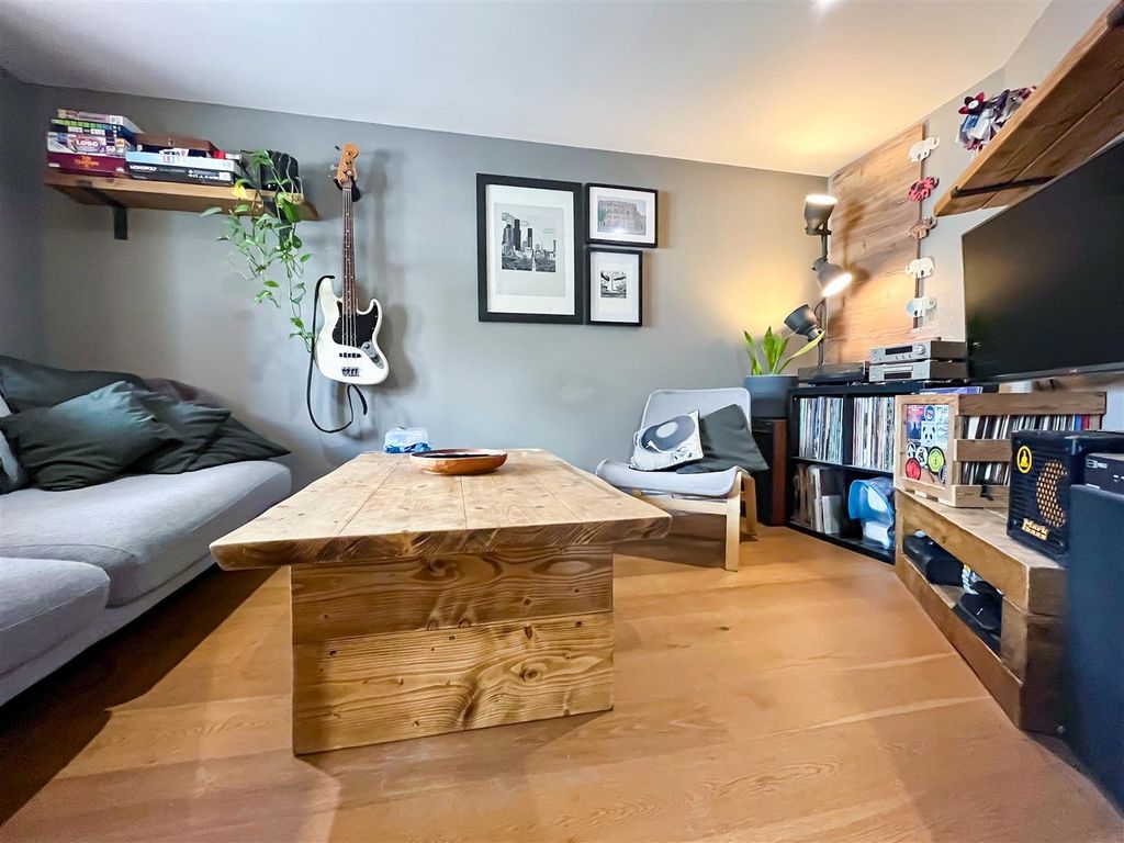 Property photo 2 of 14 Img_9300.Jpg