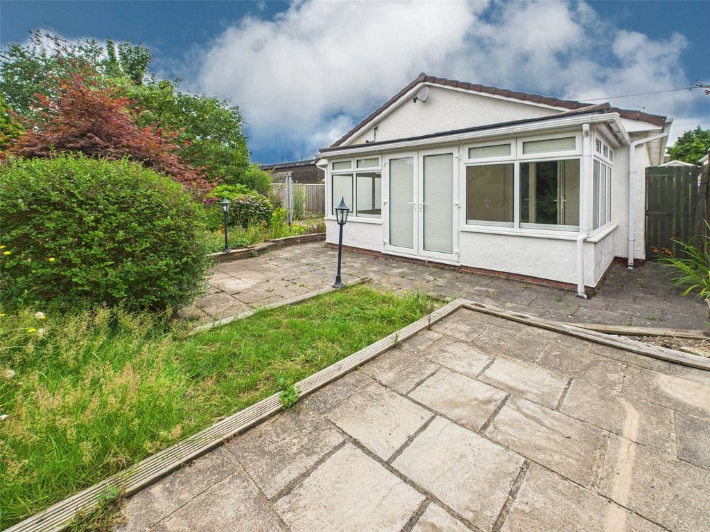 Property photo 2 of 17 Picture No. 04