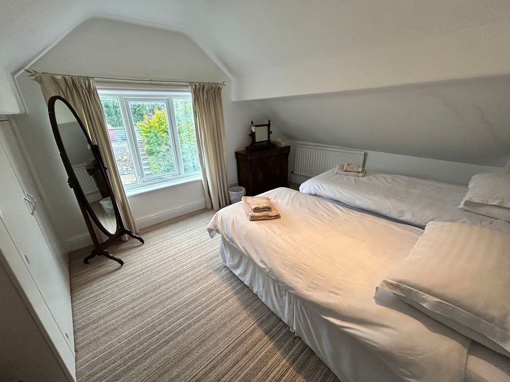 Additional image 14 of 2 bed flat for saleStation Road, Deganwy LL31