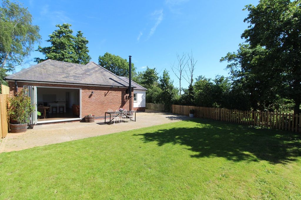 Property photo 3 of 26