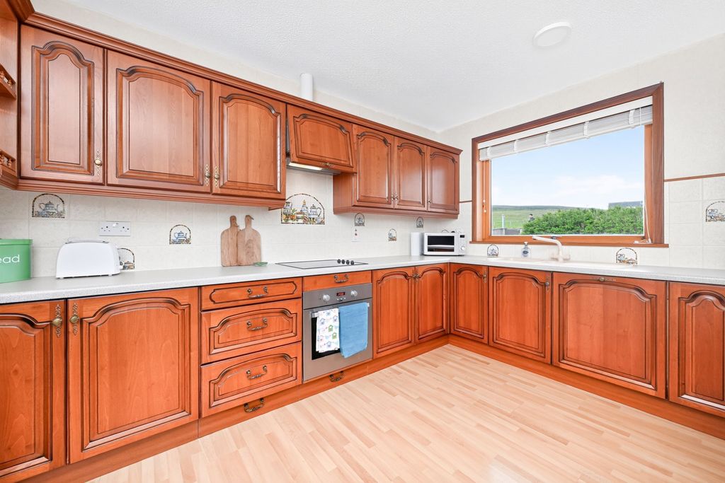 Additional image 9 of 3 bed bungalow for saleVatnabrek, Wadbister, Girlsta, Shetland ZE2