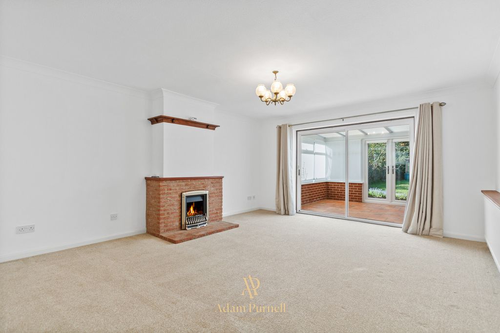 Property photo 3 of 14