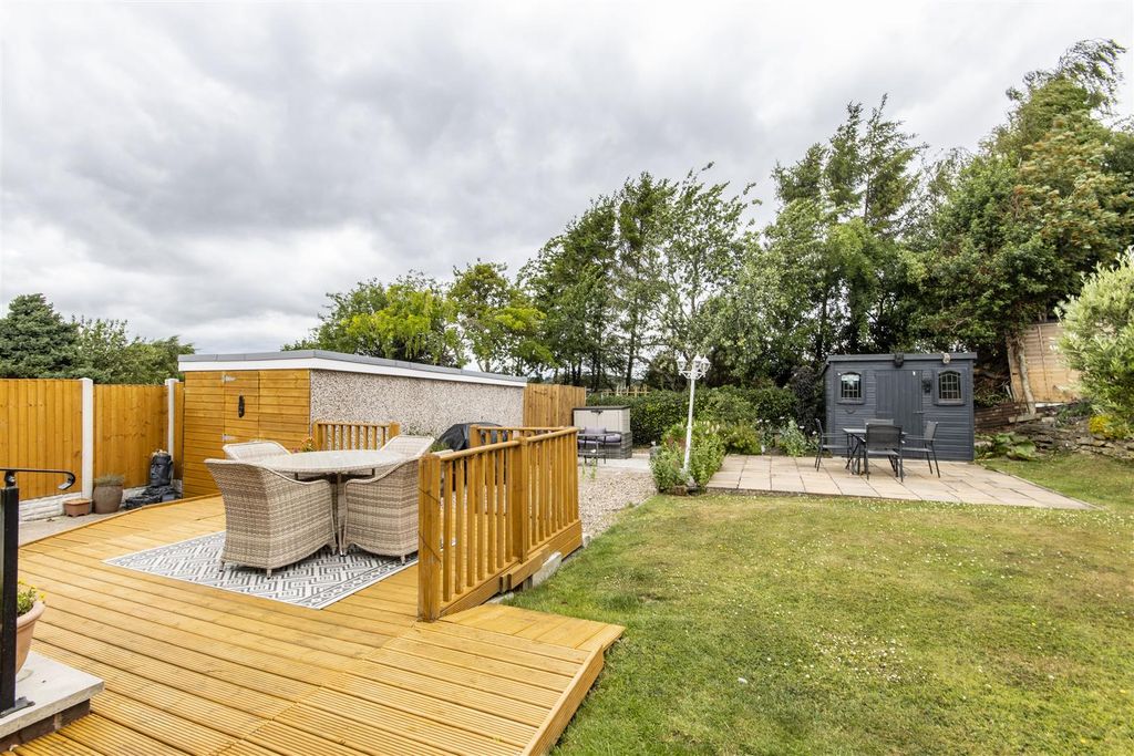 Property photo 3 of 19 Rear Garden