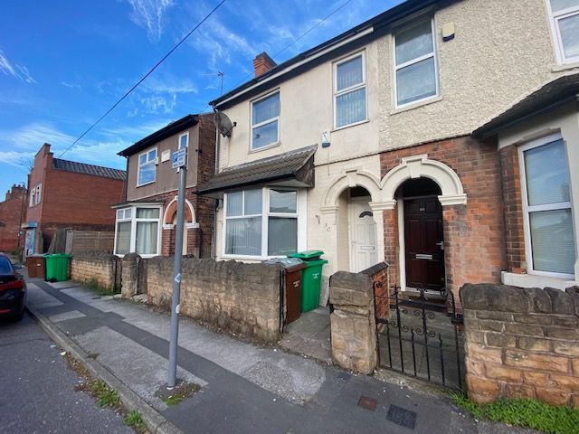 Property photo 1 of 12