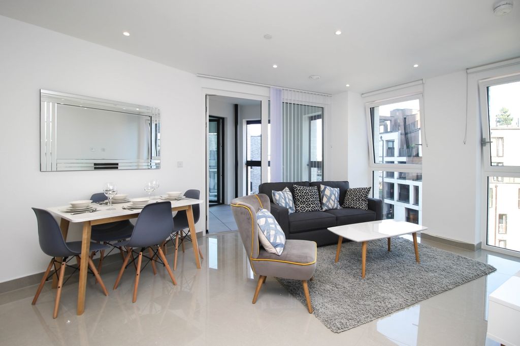 Property photo 2 of 8 Living Area