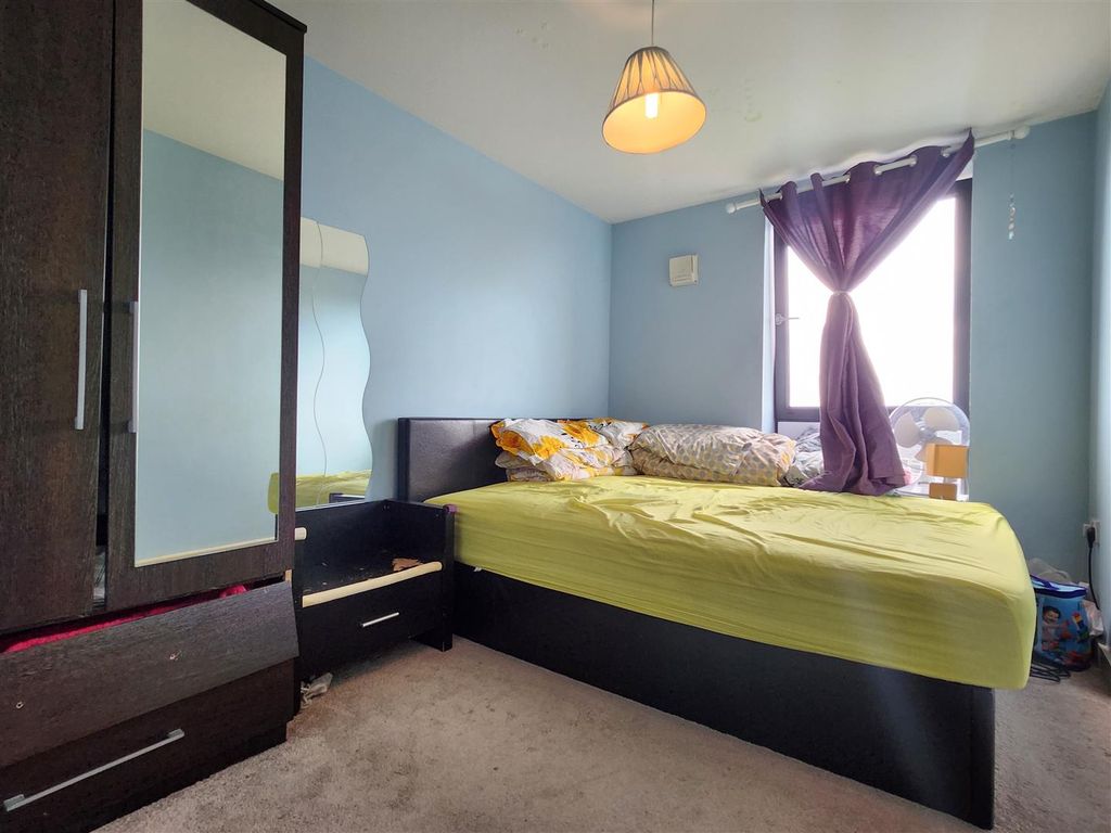 Property photo 3 of 10 B2.Jpg