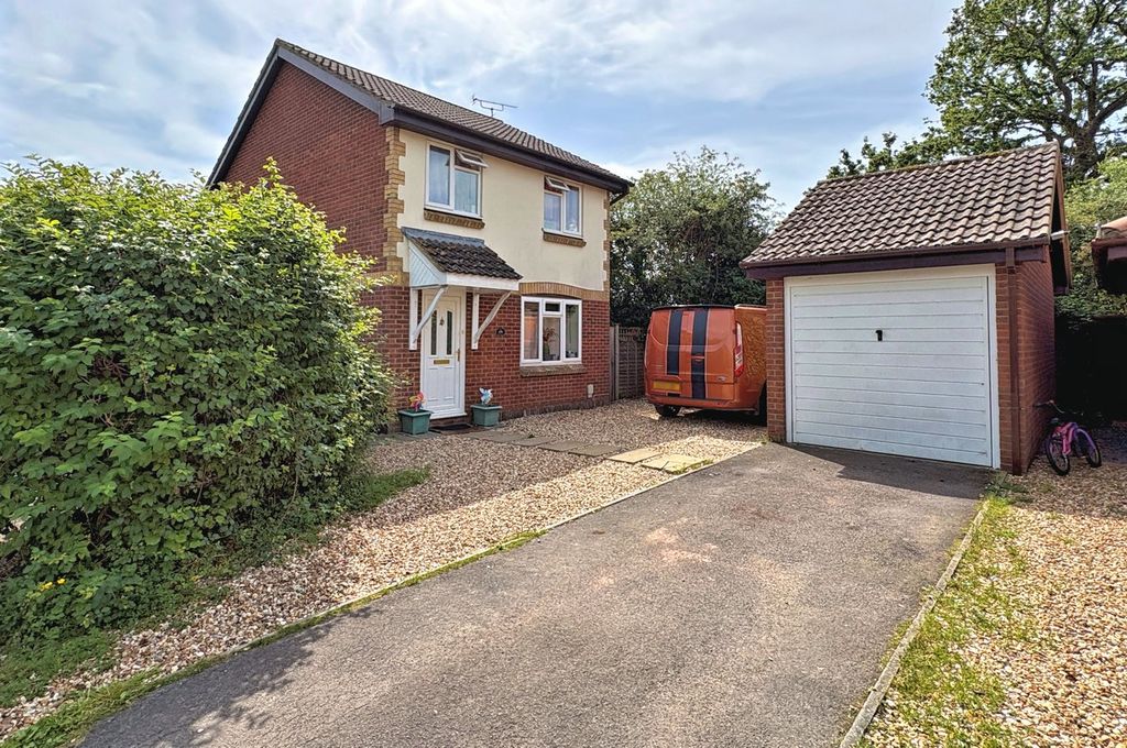 Property photo 1 of 14
