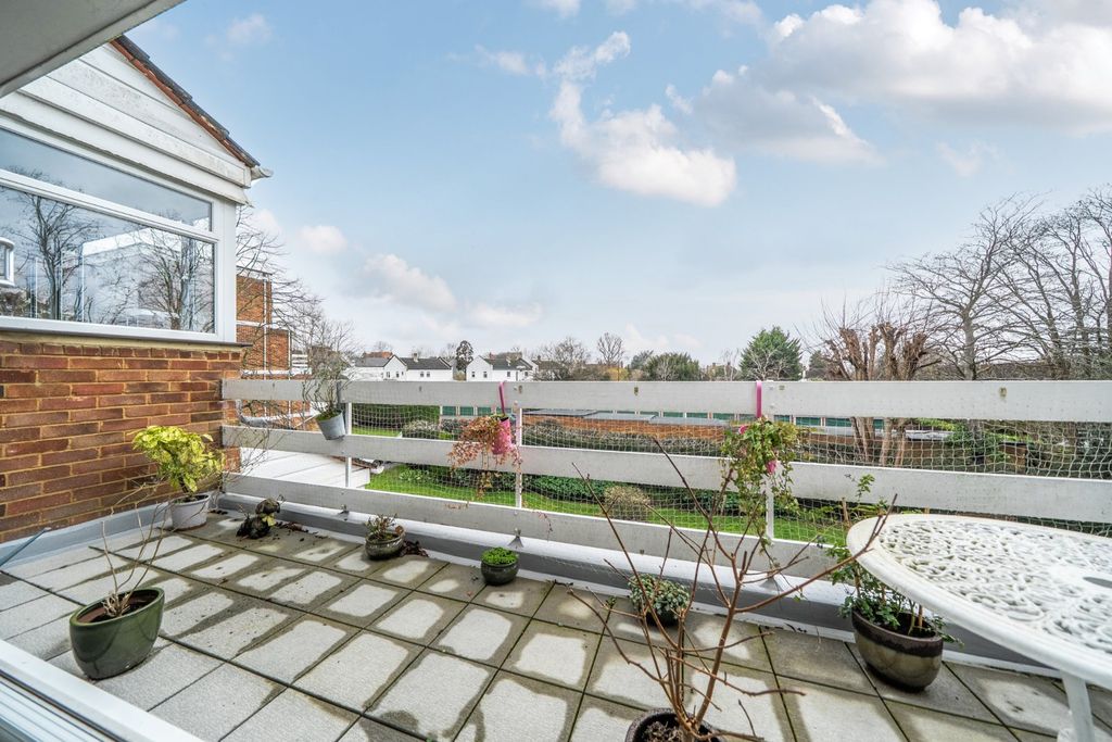 Property photo 2 of 11 Picture No. 03