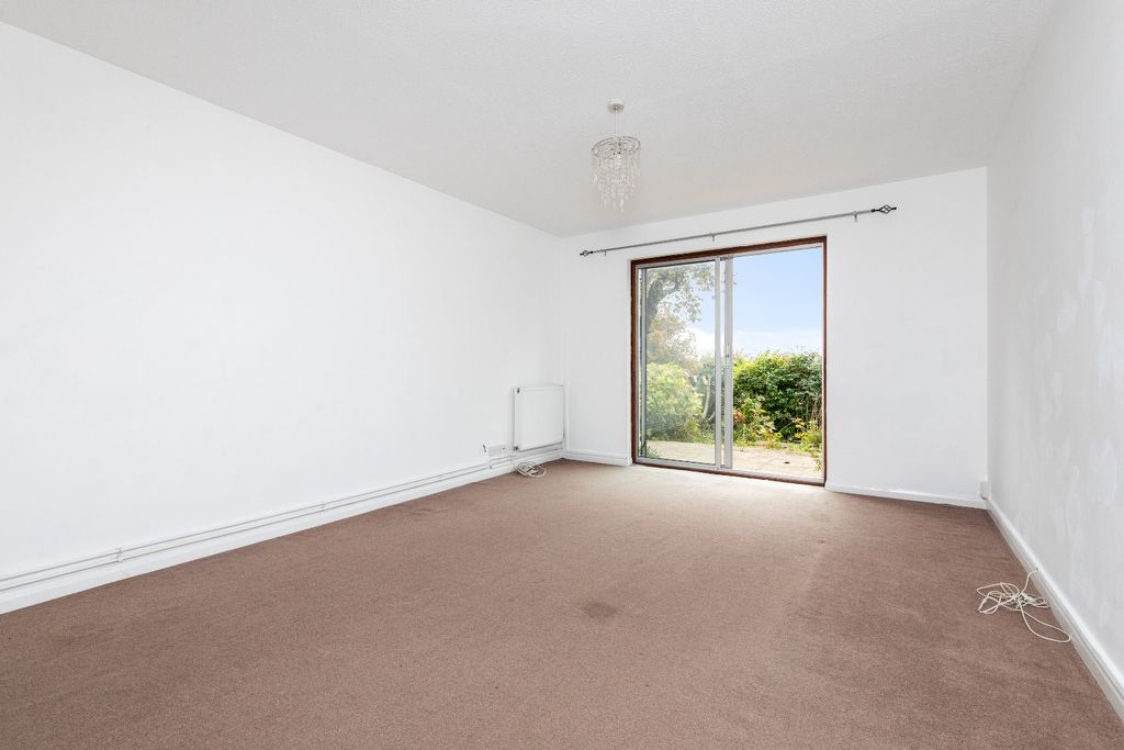 Property photo 2 of 14 4613482