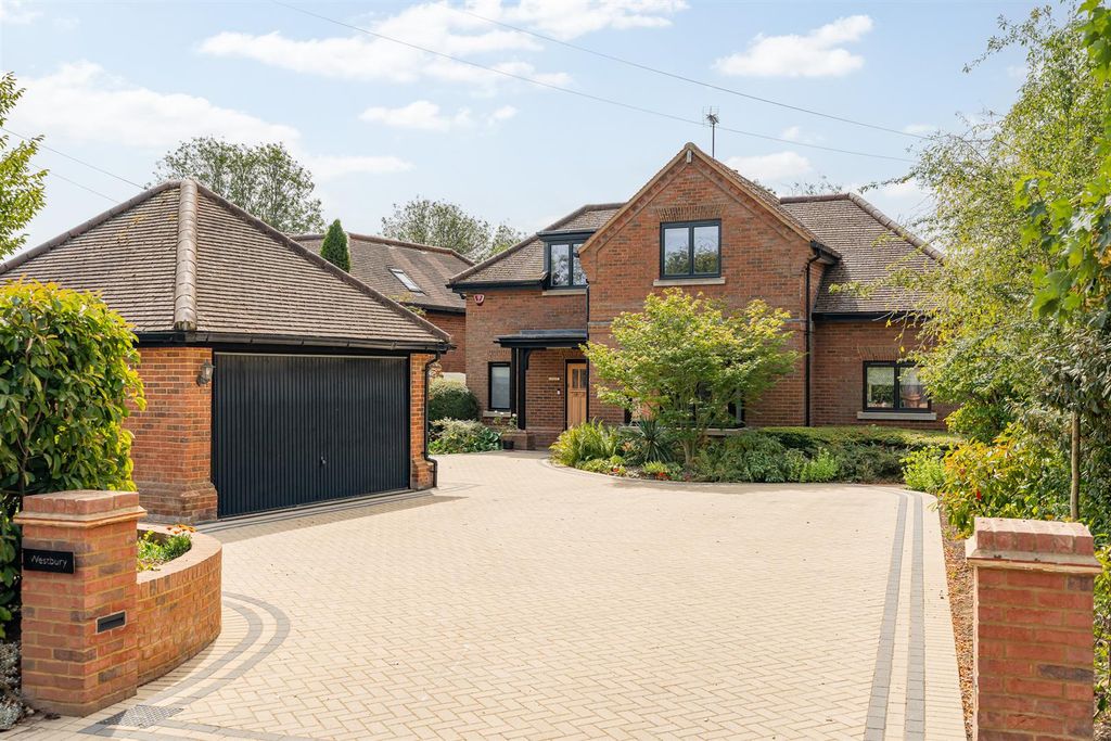 Property photo 1 of 25 External-9.Jpg