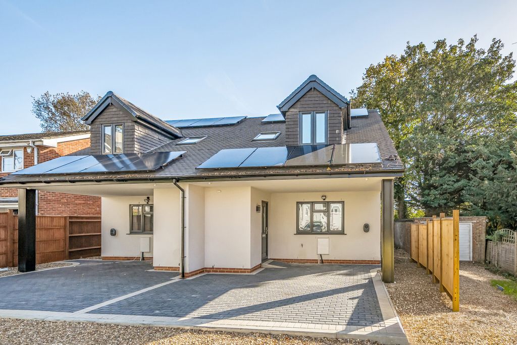 Property photo 1 of 18 12-1358821-22-68E...