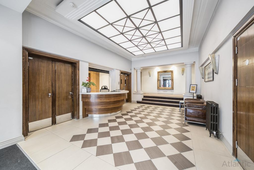 Property photo 3 of 10 Gallery