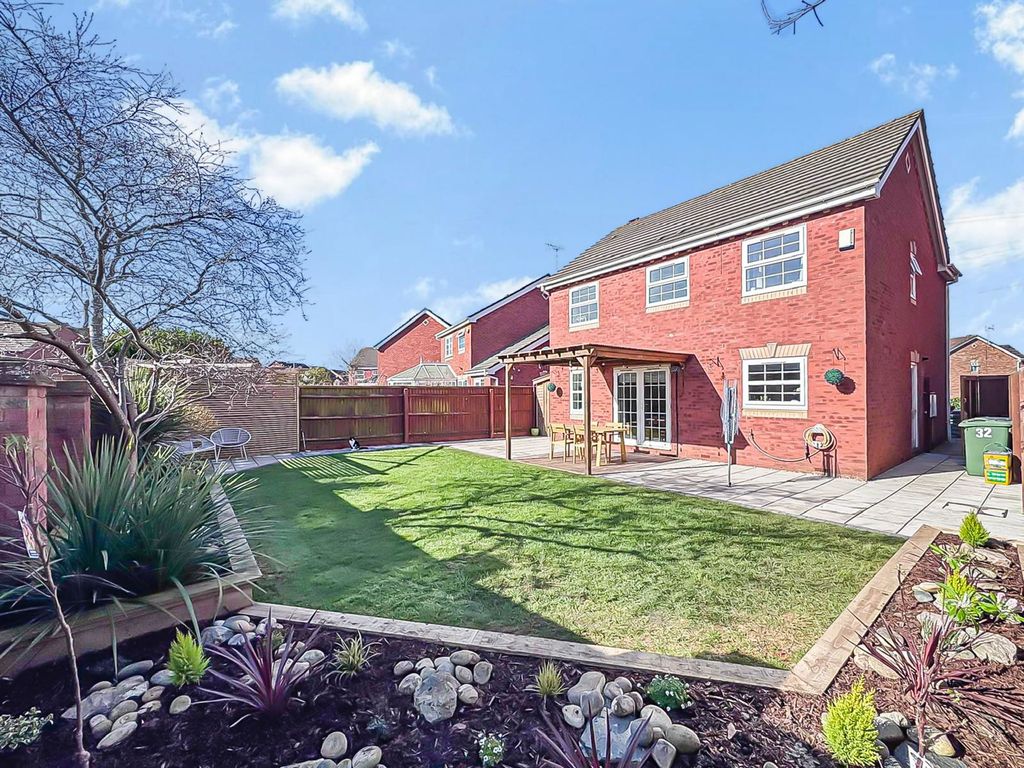 Property photo 2 of 16