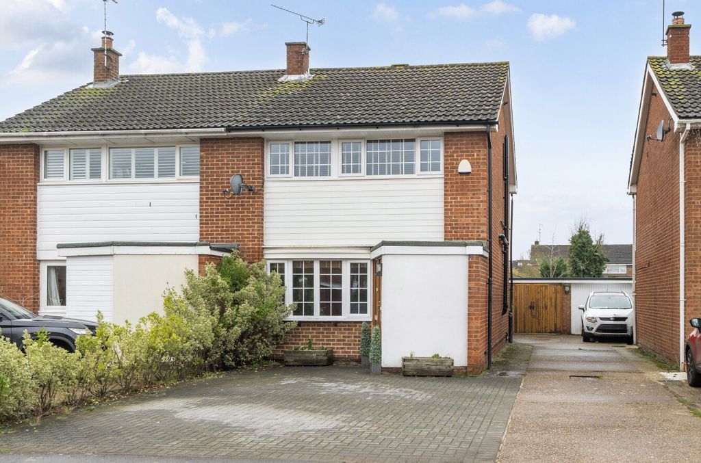 Property photo 1 of 20 1417361-30-699703...