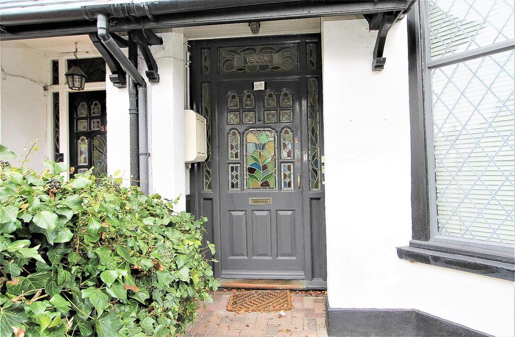 Property photo 2 of 21 Entrance.Jpg