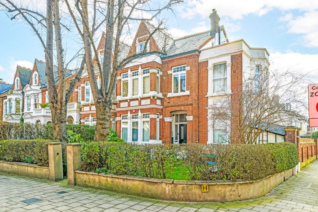 Property photo 2 of 14