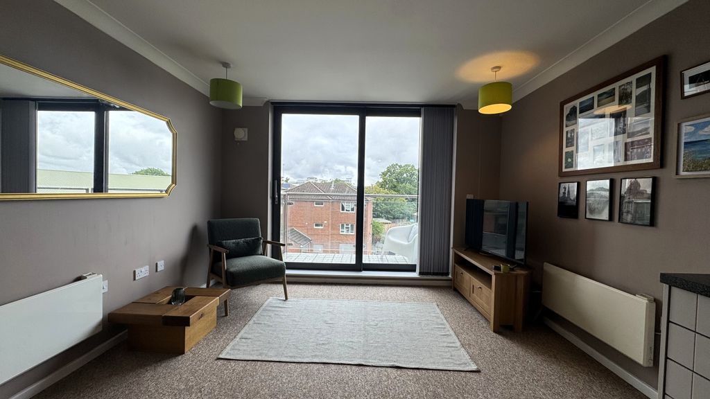 Property photo 3 of 8 Img_E8330.Jpg