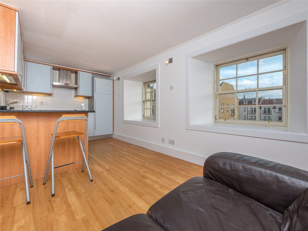Property photo 1 of 13 Picture No. 02