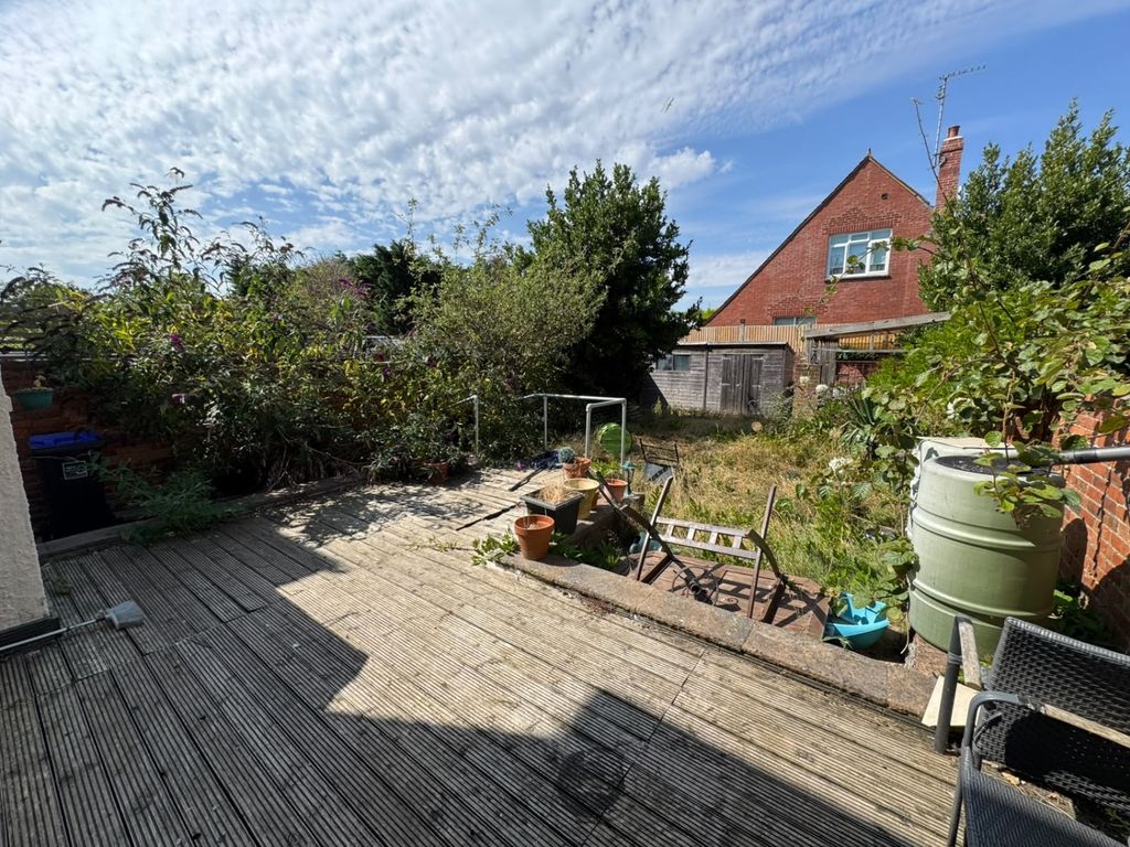 Property photo 3 of 6 68A22B46-E79A-4437-Bd9E-1132d953A86A