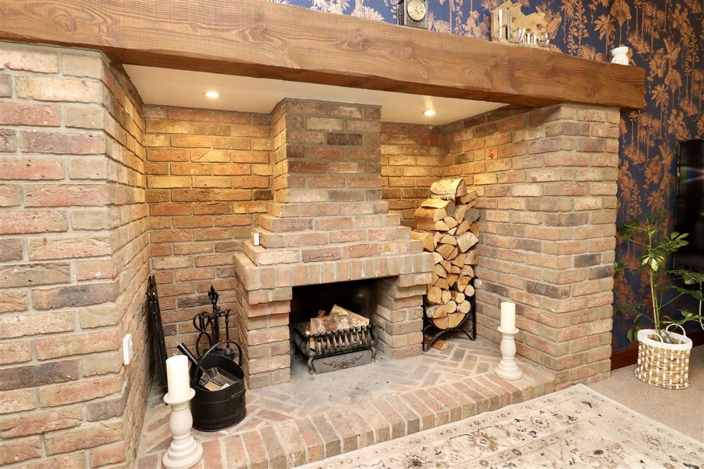 Property photo 3 of 17 Img_4276.Jpeg