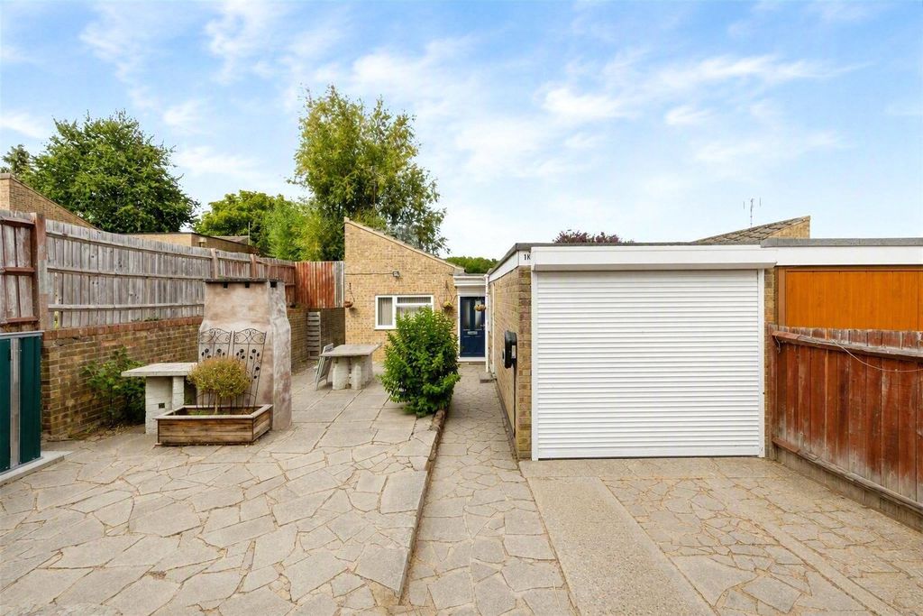 Property photo 1 of 18 Picture No. 36