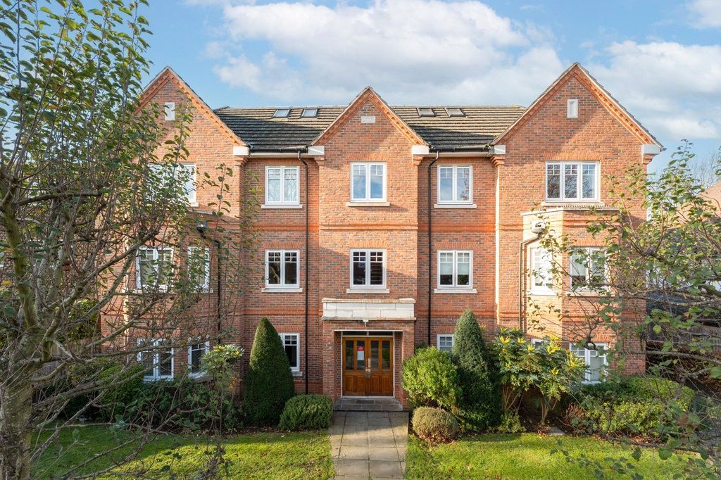 Property photo 3 of 11 Picture No. 14