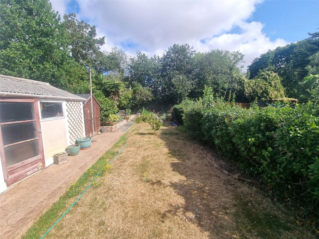 Property photo 2 of 16 Picture No. 05