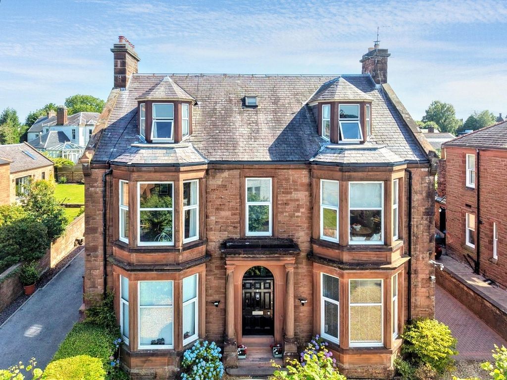 Property photo 1 of 32 1