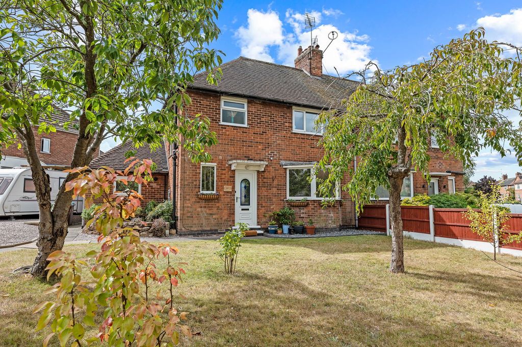 Property photo 2 of 34