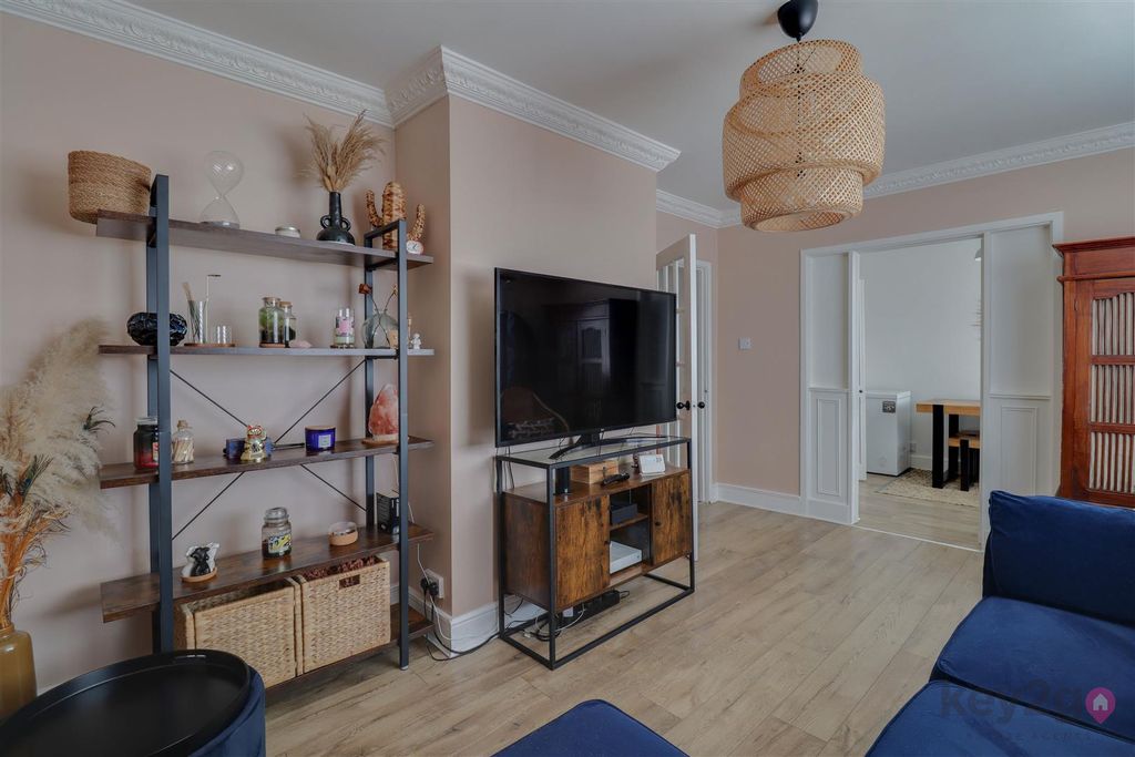 Property photo 3 of 26 Img_4026-Img_4028.Jpg