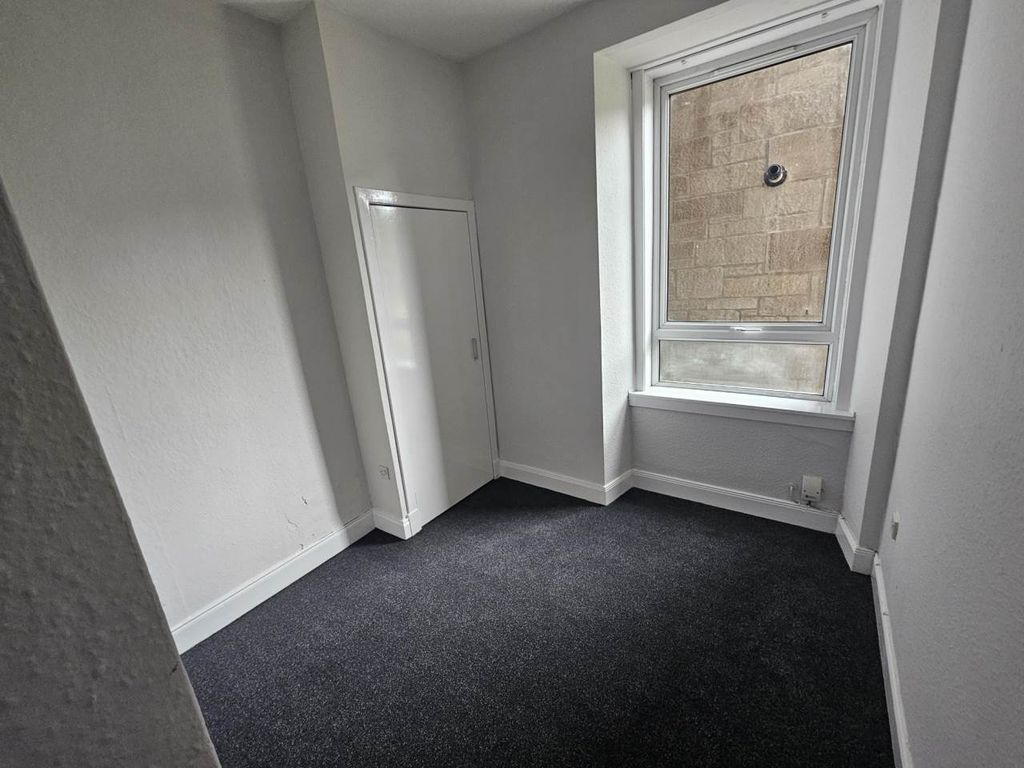 Property photo 3 of 5 20260723_144148
