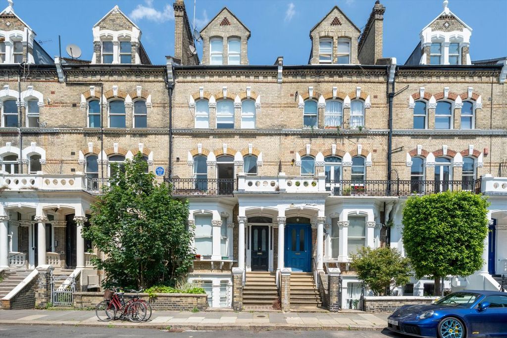 Property photo 1 of 6