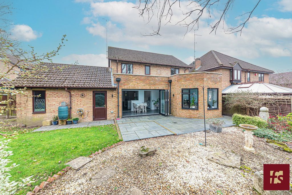 Additional image 32 of 4 bed detached house for saleChaucer Road, Crowthorne, Berkshire RG45