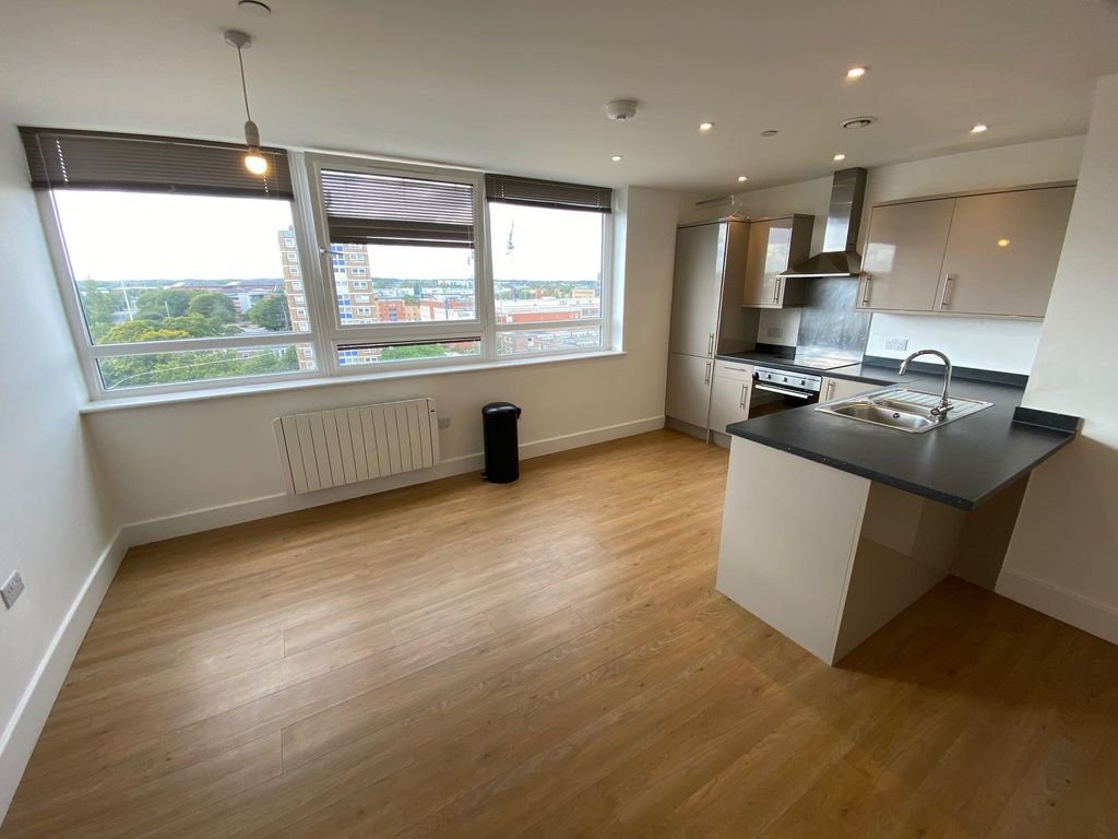 Property photo 3 of 8